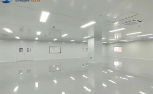 萬級無塵車間裝修該怎么保障潔凈度？【東鑫凈化】